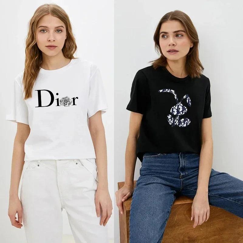 Fashionable Cotton T-Shirt for Women with Short Sleeve and Eye-Catching Letter Print